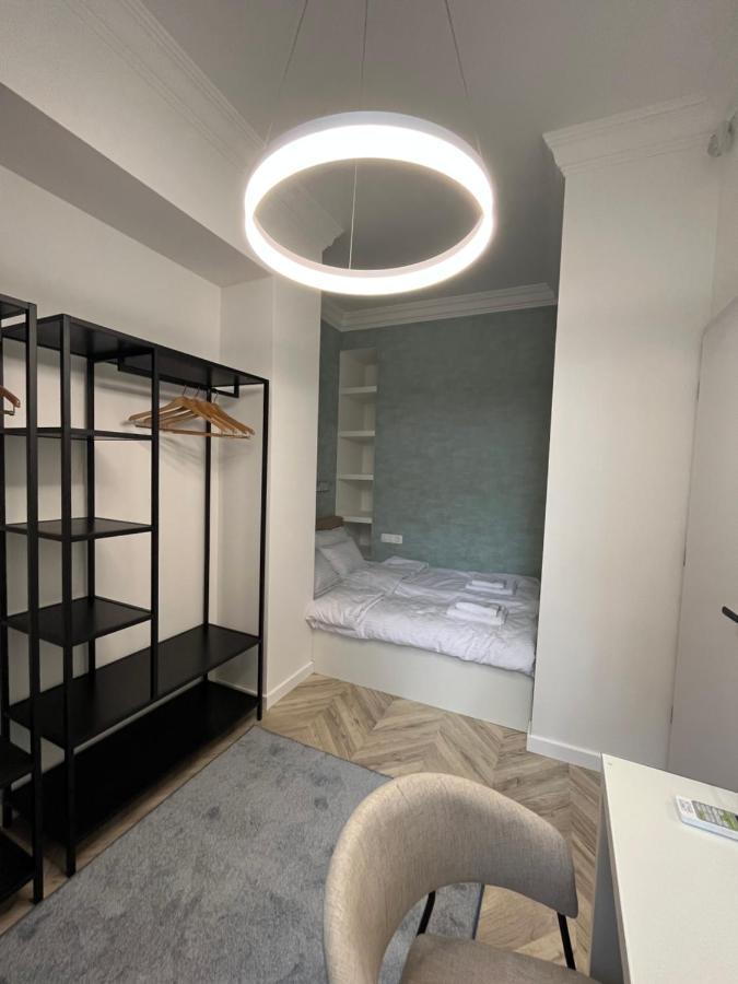 Central Gallery Apartment Debrecen Esterno foto